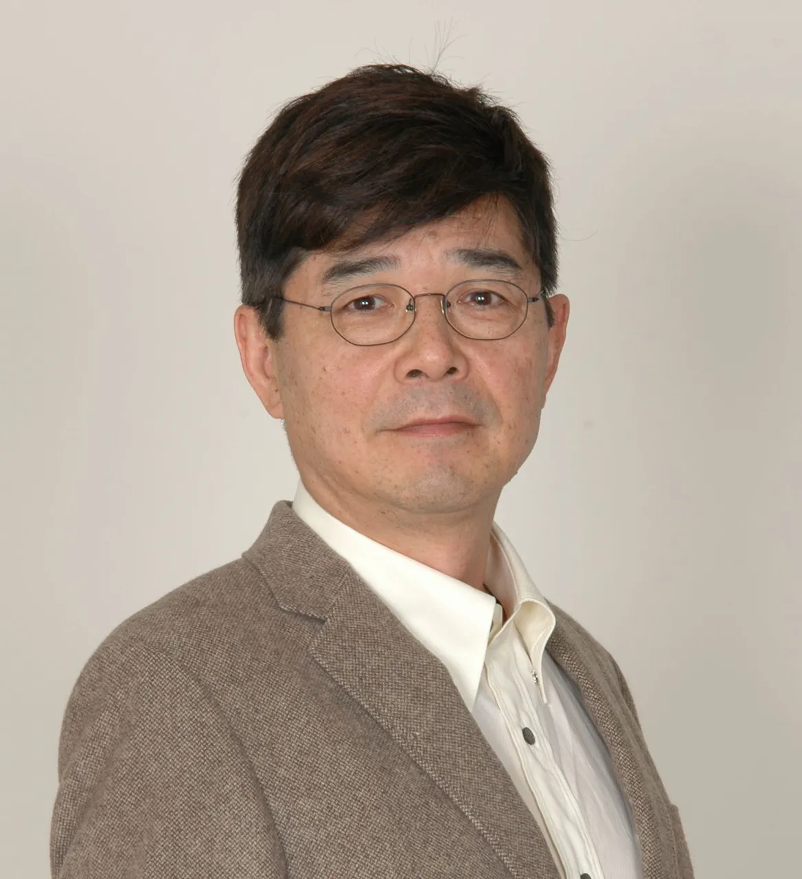 俳優とナレーターとして活躍した森本レオさん